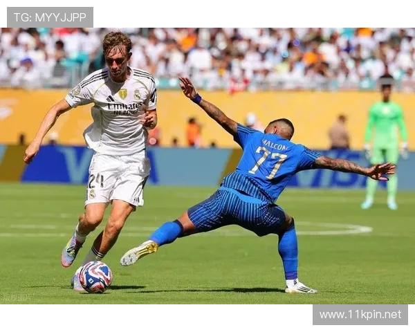 德甲转会新动向：多队补强中场，引援策略聚焦年轻化