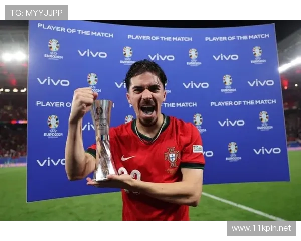 维蒂尼亚 vs 克罗斯：传球风格与组织核心差异