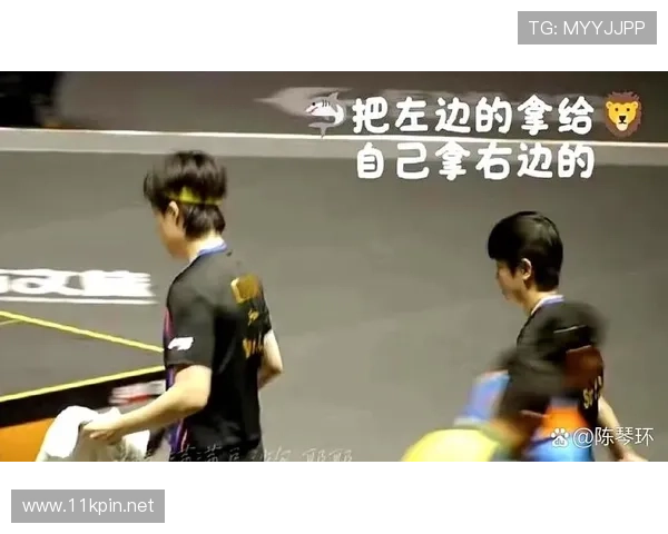 李宗伟打完球回家就变成薯片狂魔，这反差我跟不上啊！